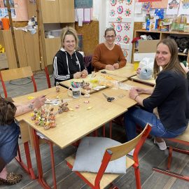 Húsvéti ajándékokat készítettek a harmadikas anyukák